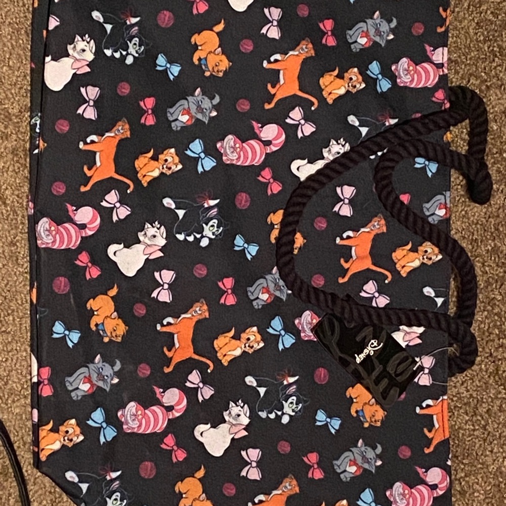 DISNEY cats tote brand new! & Marie Eye Mask!